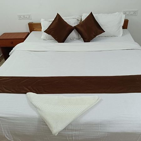 Hotel Atithi Grand Guváhátí Exteriér fotografie