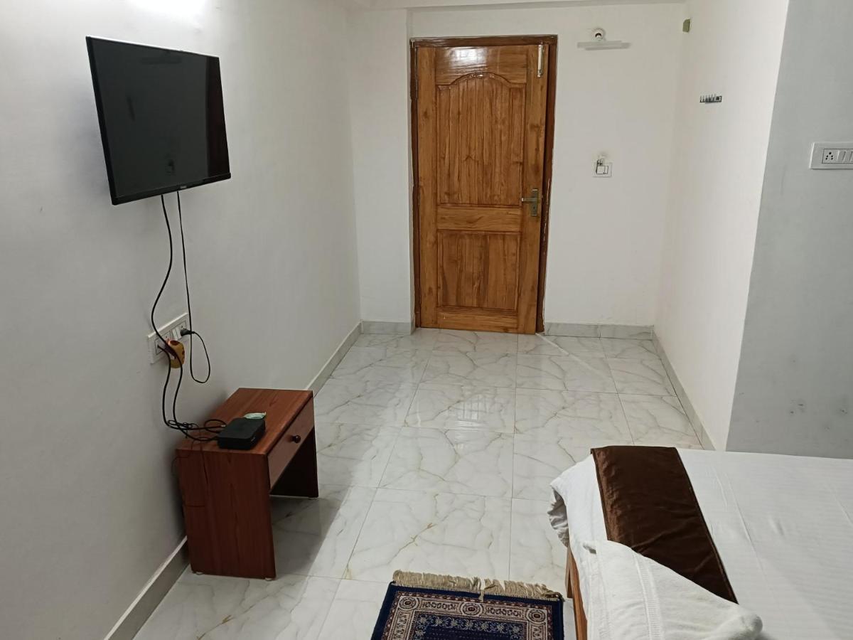 Hotel Atithi Grand Guváhátí Exteriér fotografie