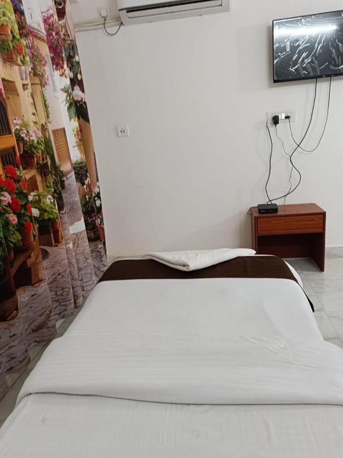 Hotel Atithi Grand Guváhátí Exteriér fotografie