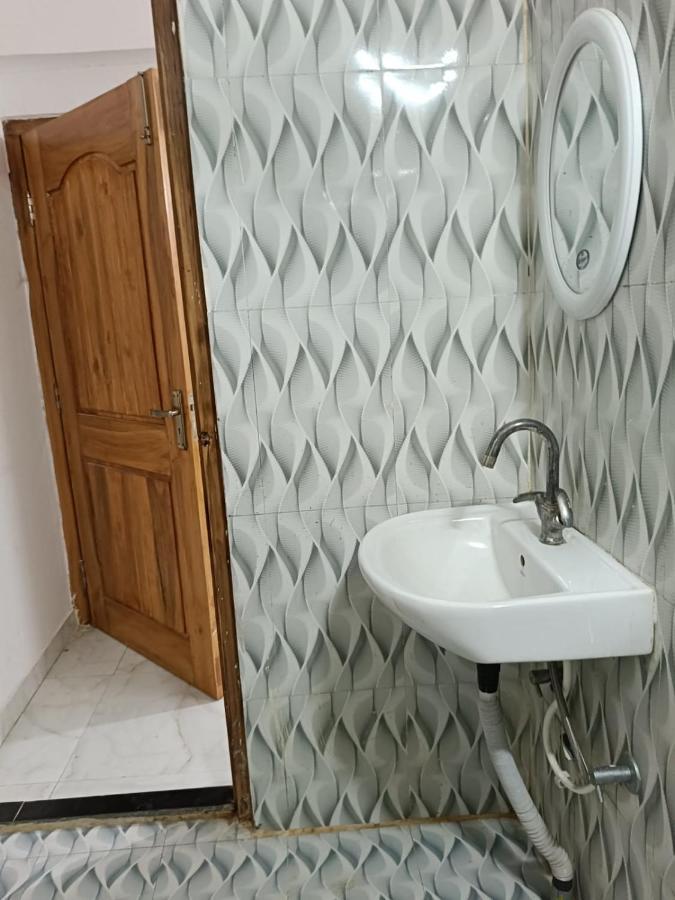 Hotel Atithi Grand Guváhátí Exteriér fotografie