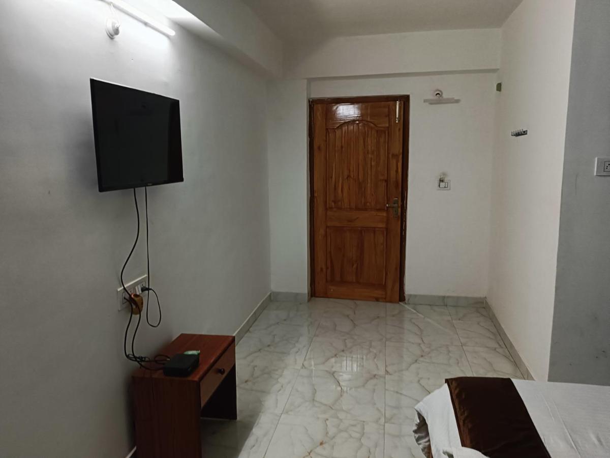 Hotel Atithi Grand Guváhátí Exteriér fotografie